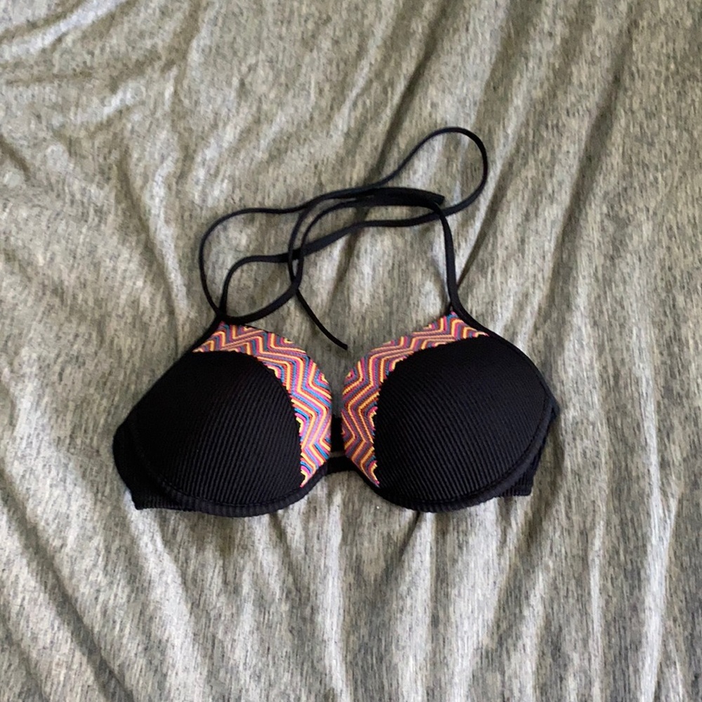 Padded bikini top
